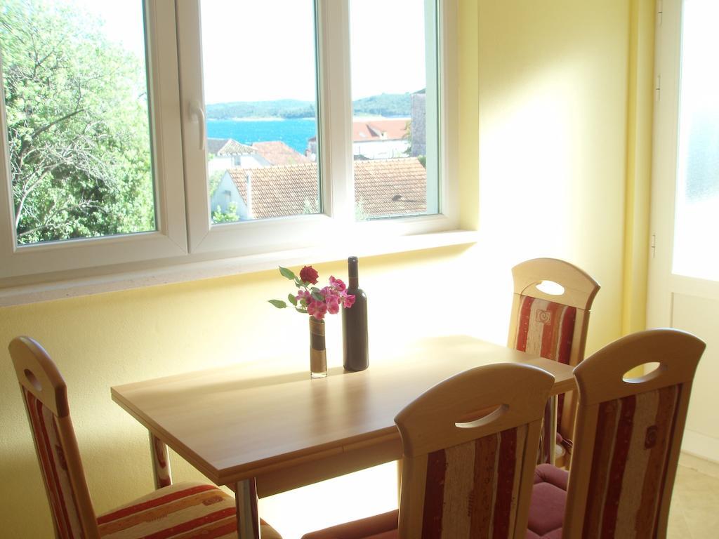 Apartment Sara Orebić Zimmer foto